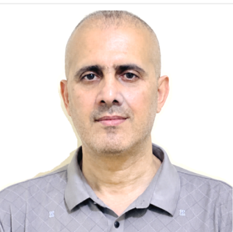 الأستاذ حسين حبيب عباس